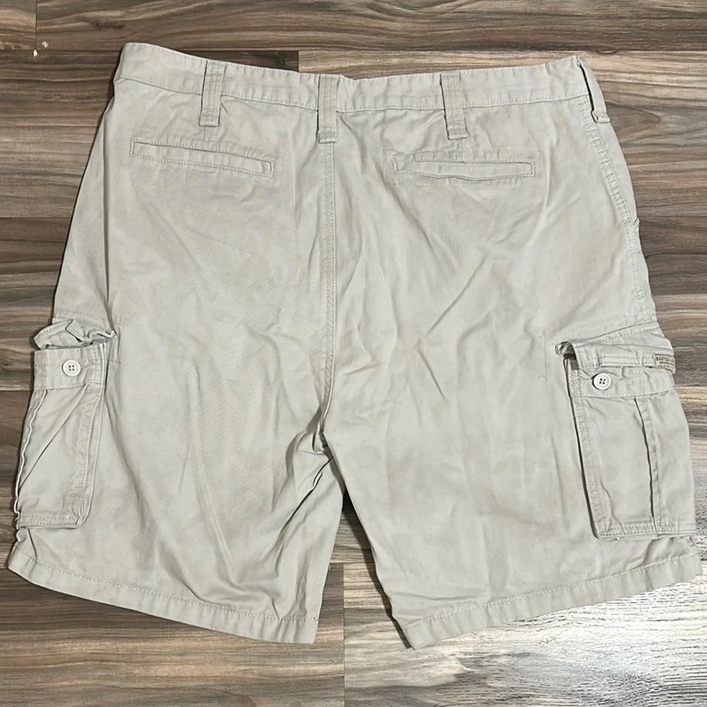 Nautica Jeans Co. Cargo Shorts Men's Size 42W Beige White 100% Cotton